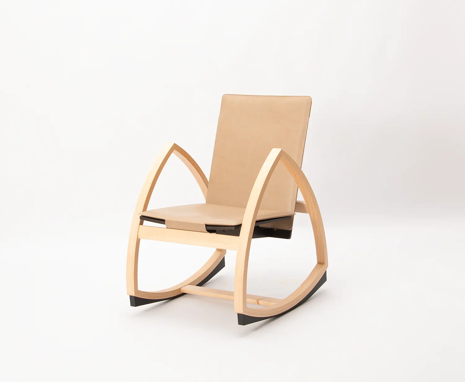 LLOYD LOOM ROCKING CHAIR No.7103R / ロイドルーム ロッキングチェア No.7103R -  インテリア・家具通販【FLYMEe】 ベッドルームロッキングリクライニングチェア電話スタンド付きアクセントチェアロッキングチェアロッカーリクライニングチェア、グライダーロ