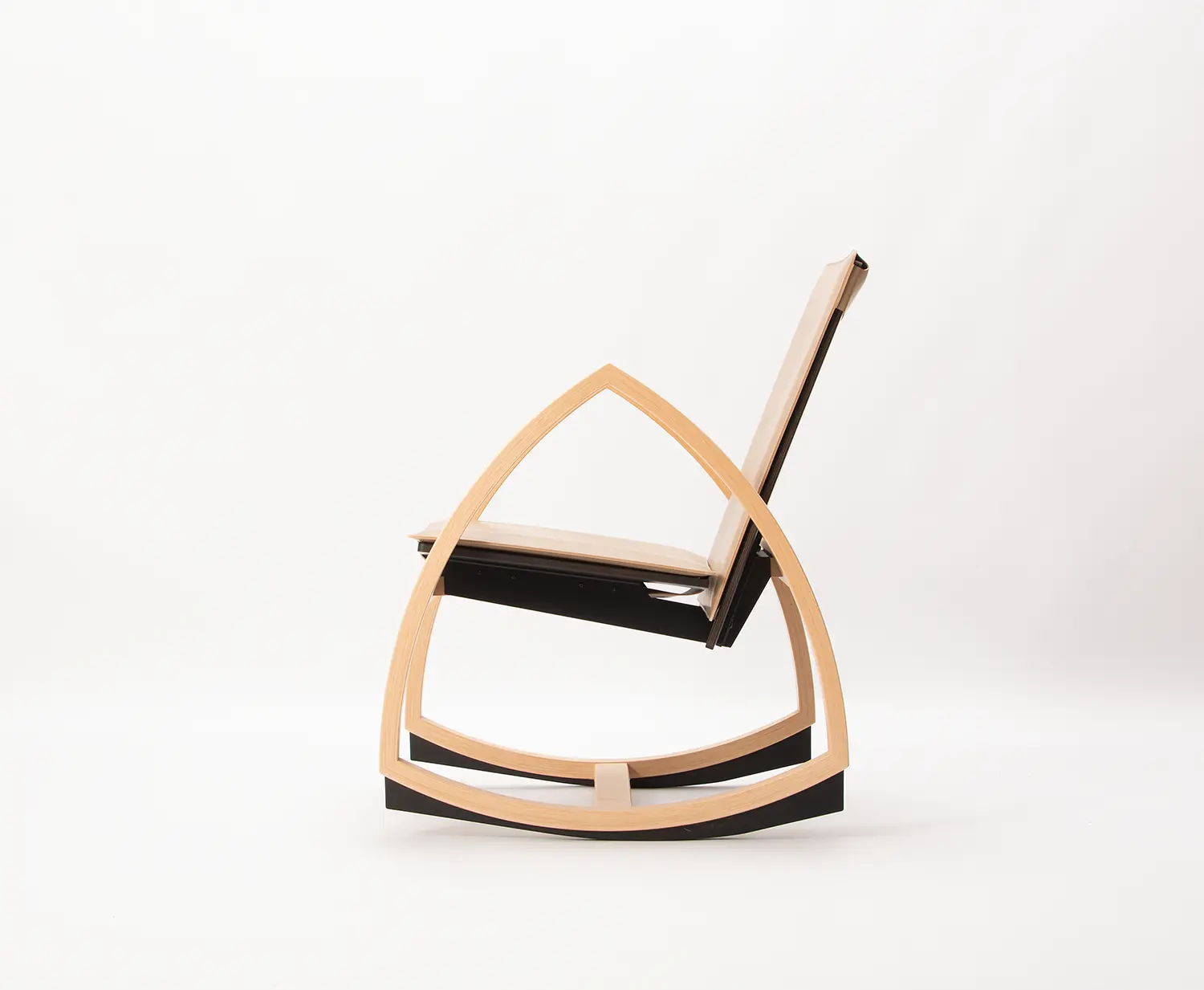 WOODPECKER rocking chair – 匠工芸