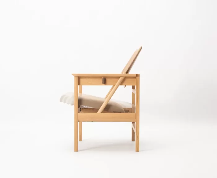 07 living armchair – 匠工芸